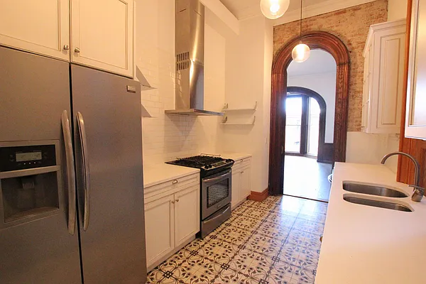 Rented by Bedford 6 Real Estate | media 68