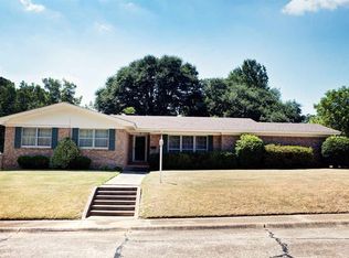 7 Evergreen Dr, Texarkana, TX 75503