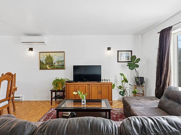 4th image of 204 Rue Ernest Aubin