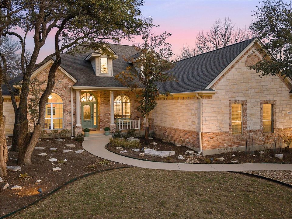 1st image of 109 Roberts Cir