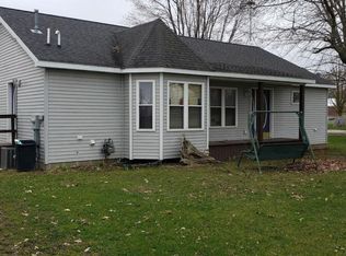 526 N Newton St, Middleton, MI 48856