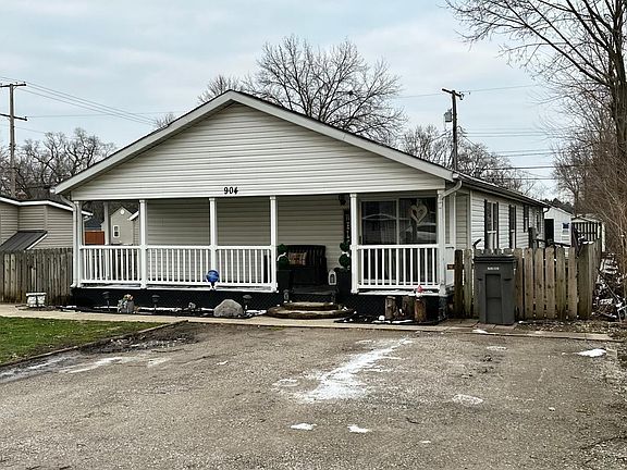 2nd image of 904 S 14th St