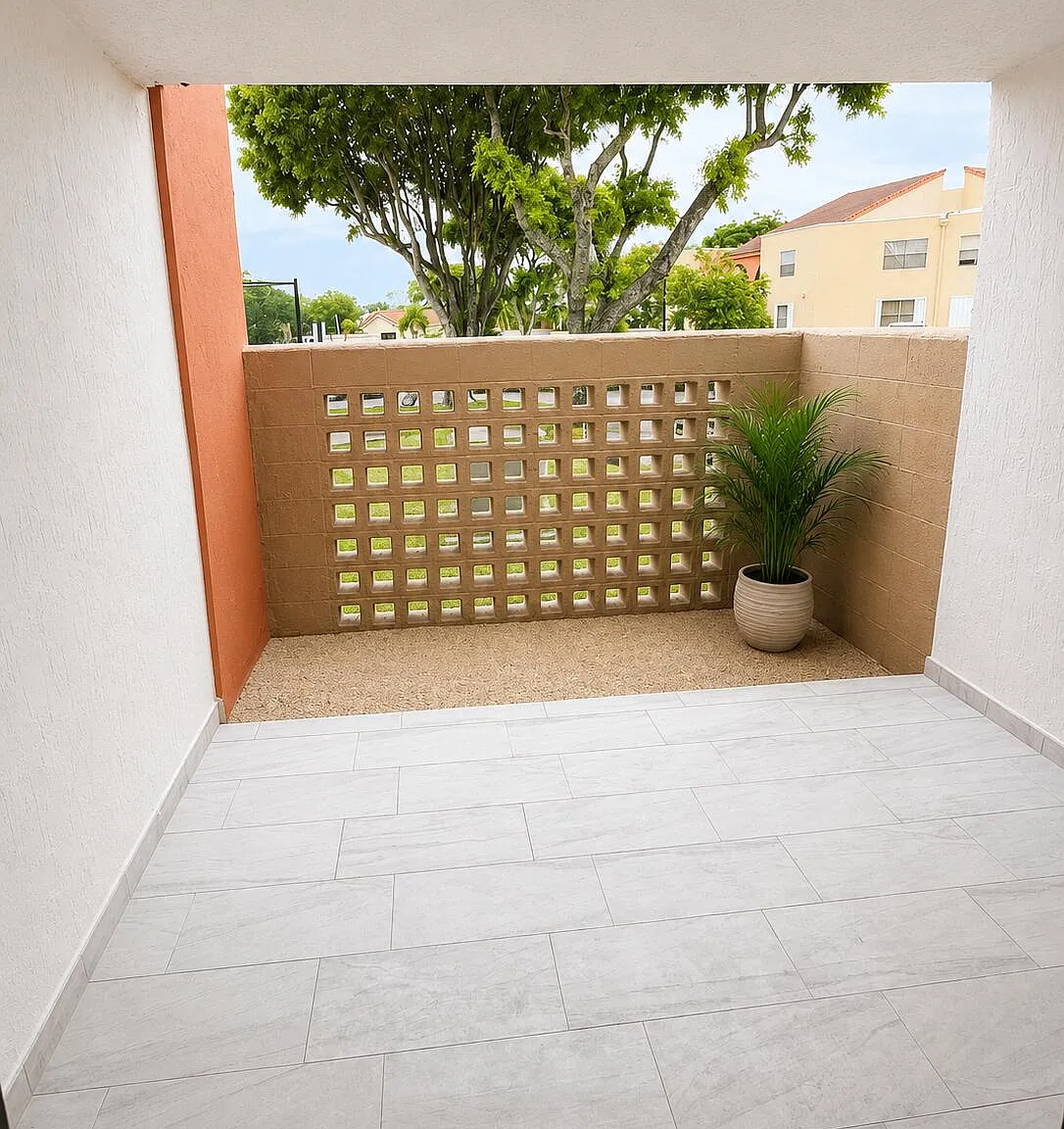 2 bed, 2.0 bath, 1000 sqft, $2,600 — Photo 4