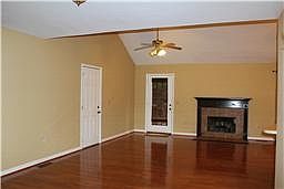 3rd image of 112 Donelsonwood Dr