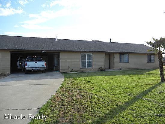 1st image of 16890 Crystal Dr