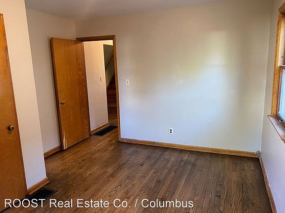5th image of 794 S Burgess Ave