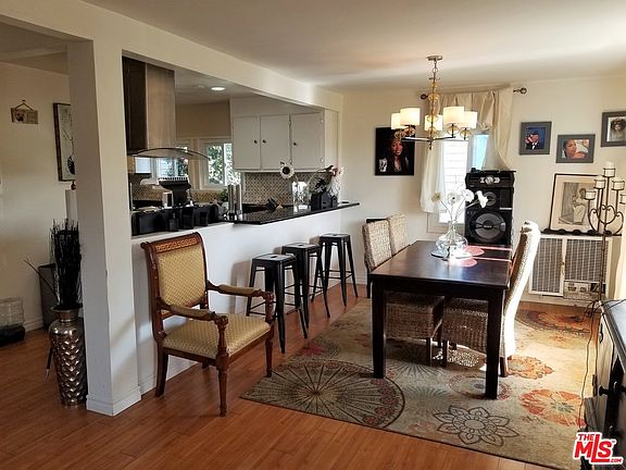 3rd image of 1529 W 60th St