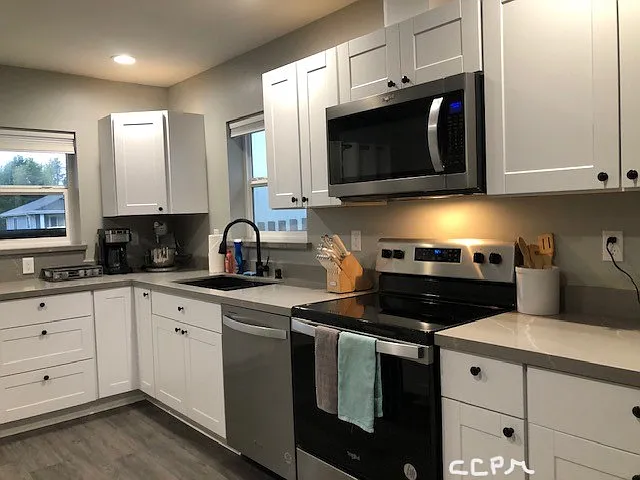 835 N 1st St — Photo 13