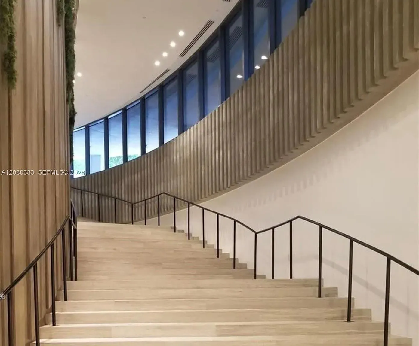 Club Residences At Park G — Photo 3