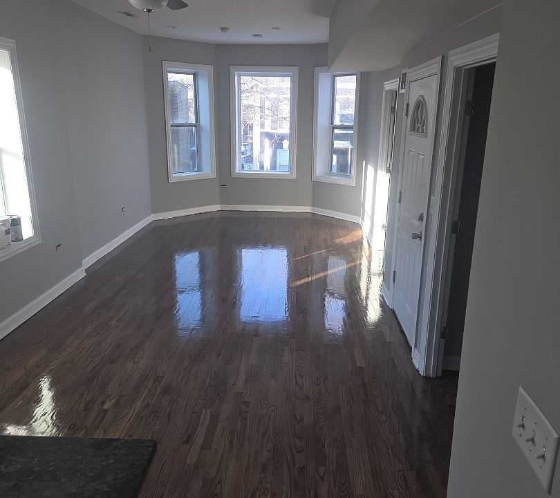 2nd image of 1629 S Trumbull Ave