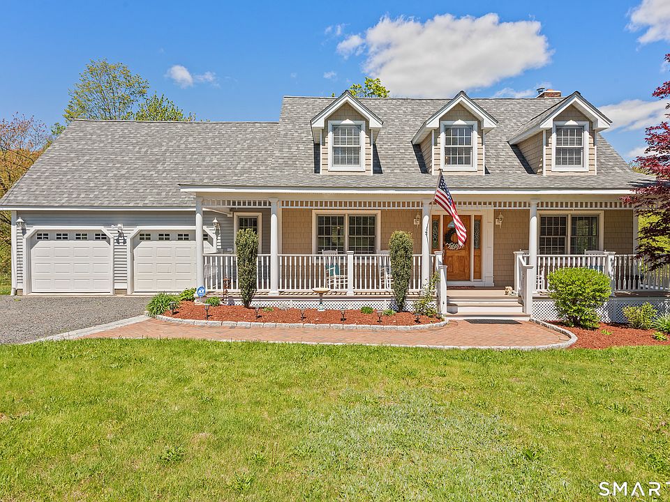 1st image of 9 Spindle Hill Road