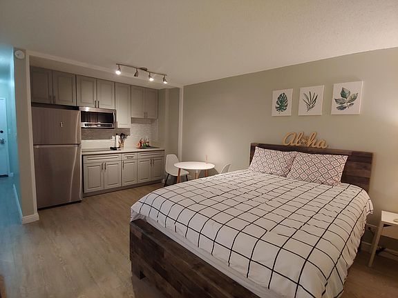 2nd image of 2345 Ala Wai Blvd APT 1010