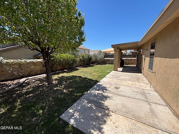 4th image of 11008 Cattle Ranch St