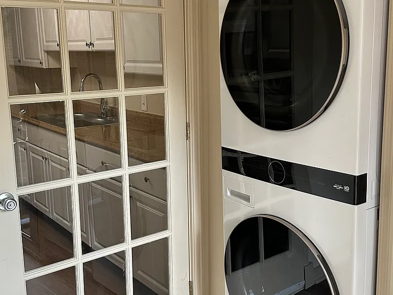 Laundry Brand New! Full Size Washer & Dryer