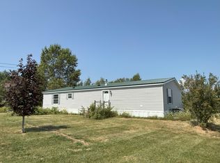 4 Moulton Hill Ln, Thorndike, ME 04986