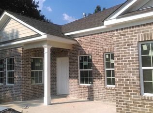 351 Villa Park Cir, Stone Mountain, GA 30087