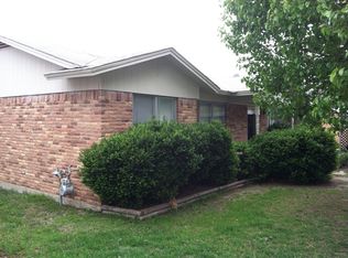 5744 Emerson Dr, Watauga, TX 76148