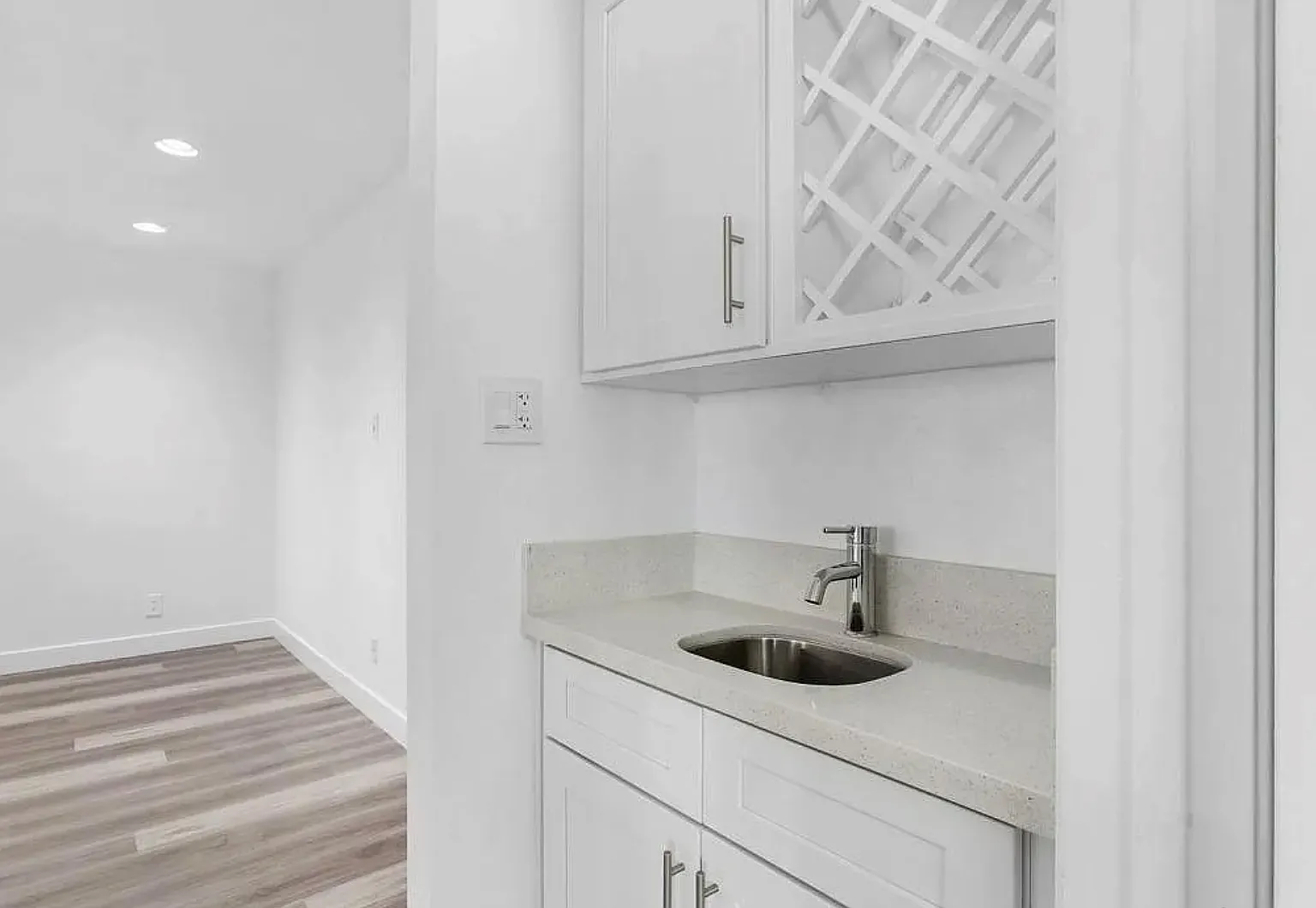 7705 Hampton Ave Property — Photo 3