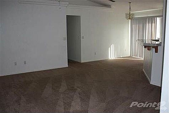4th image of 2840 Bluewater Dr