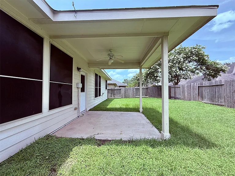 7323 Boerne Creek Dr — Photo 34