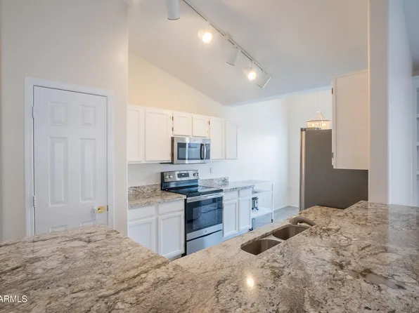 1502 E DETROIT Street, Chandler, AZ 85225
