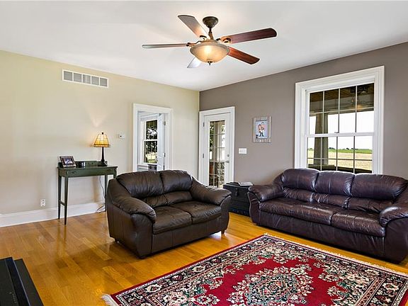 3rd image of 11465 N County Road 1400e