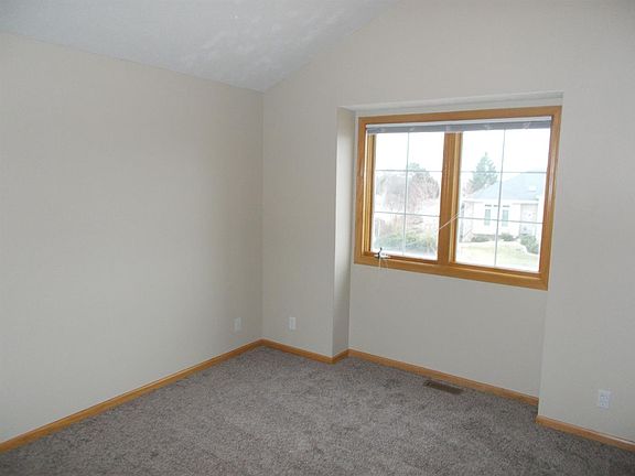 5th image of 3930 San Mateo Ln