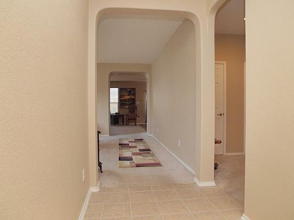 3rd image of 2211 Kuykendall Dr