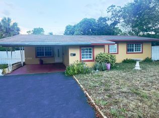 141 NE 17th Ct, Pompano Beach, FL 33060