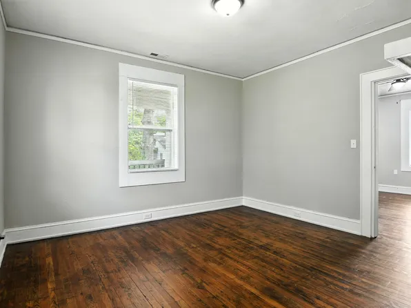 610 F Ave SE, Hickory, NC 28602