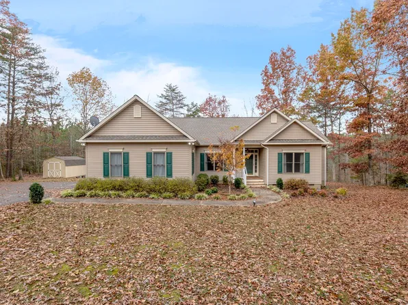 60 W Pebble Beach Dr, Gordonsville, VA 22942