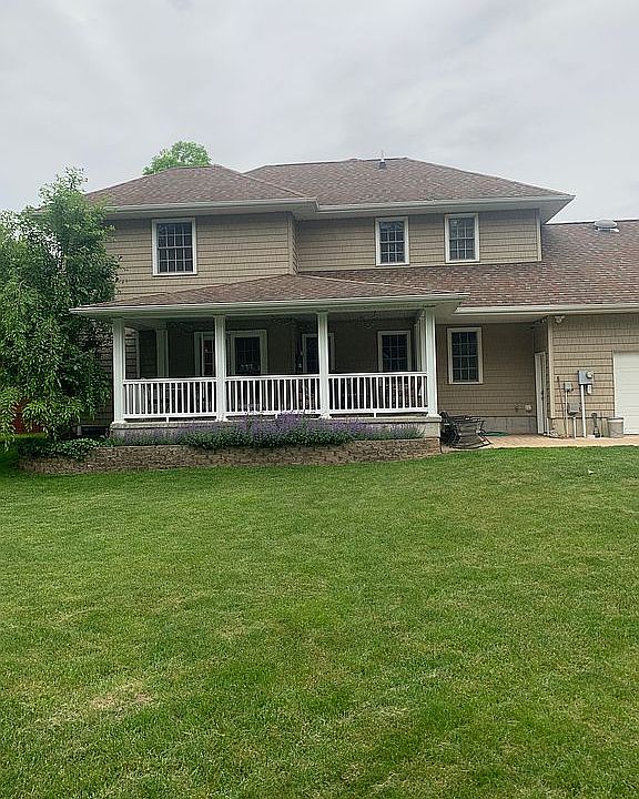 1st image of 901 S Fancher Ave