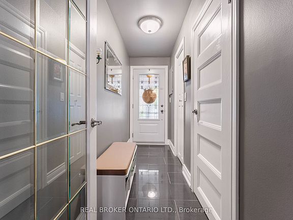 3rd image of 36 Albert St #3
