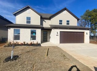 920 Moksha St, Centerton, AR 72719