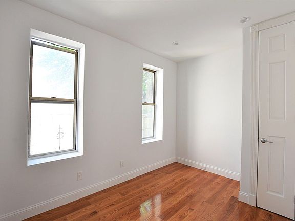 2nd image of 615 W 186th St APT 2E