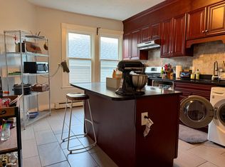 471 Cambridge St #2A, Cambridge, MA 02141