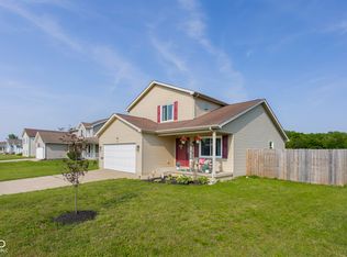 4605 Clairmont Dr, Columbus, IN 47203