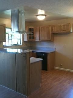 3rd image of 3513 Lindenwood Way