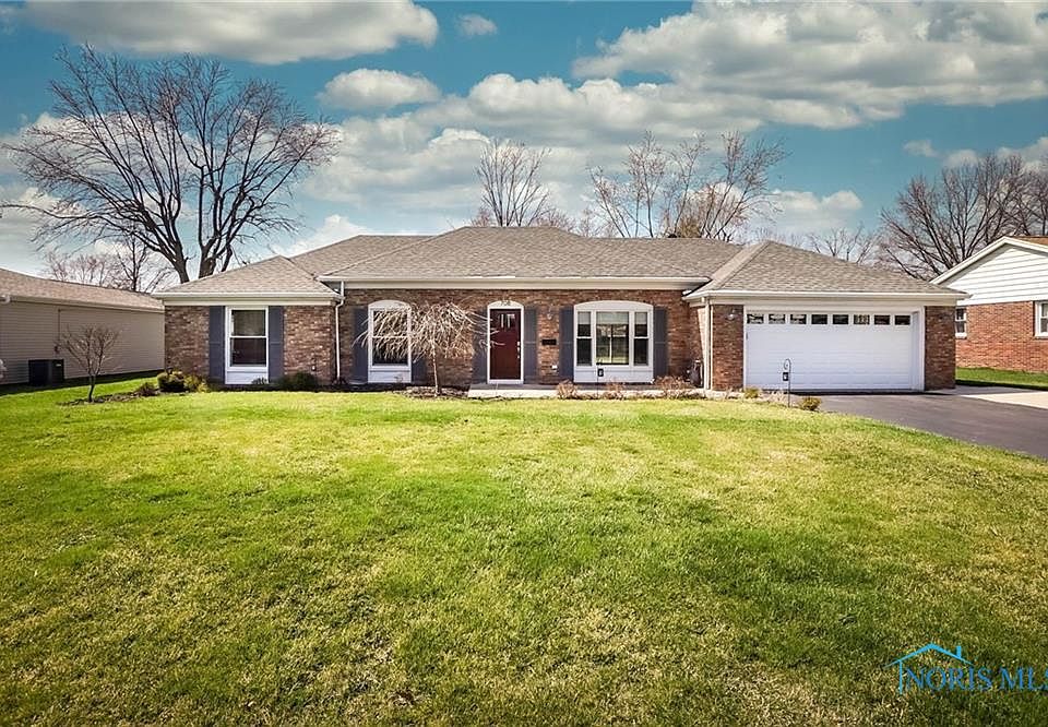 1st image of 708 Londonderry Dr