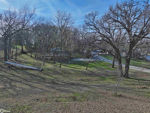 2nd image of Forest Dr