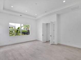 10009 Driftwood Way, Palm Beach Gardens, FL 33412