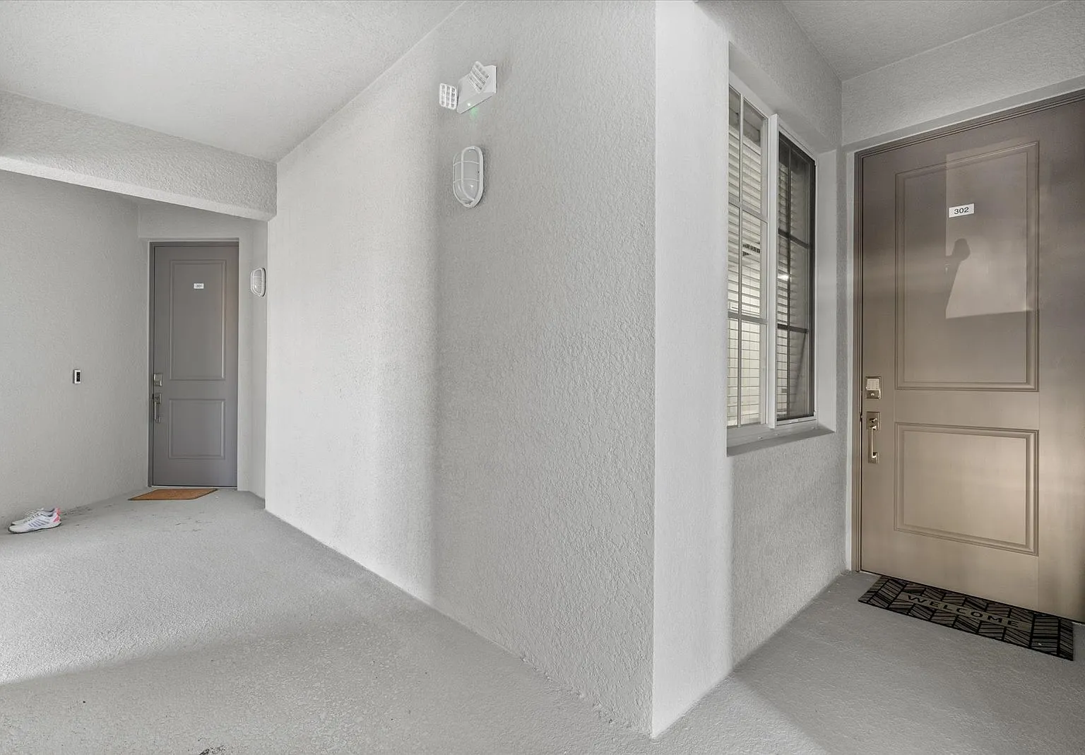 2 bed, 2.0 bath, 1152 sqft, $5,000 — Photo 3