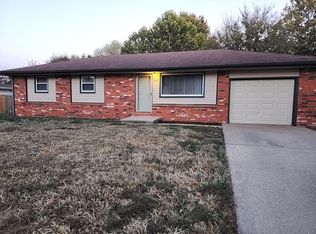 206 N Oakwood Ave, Republic, MO 65738