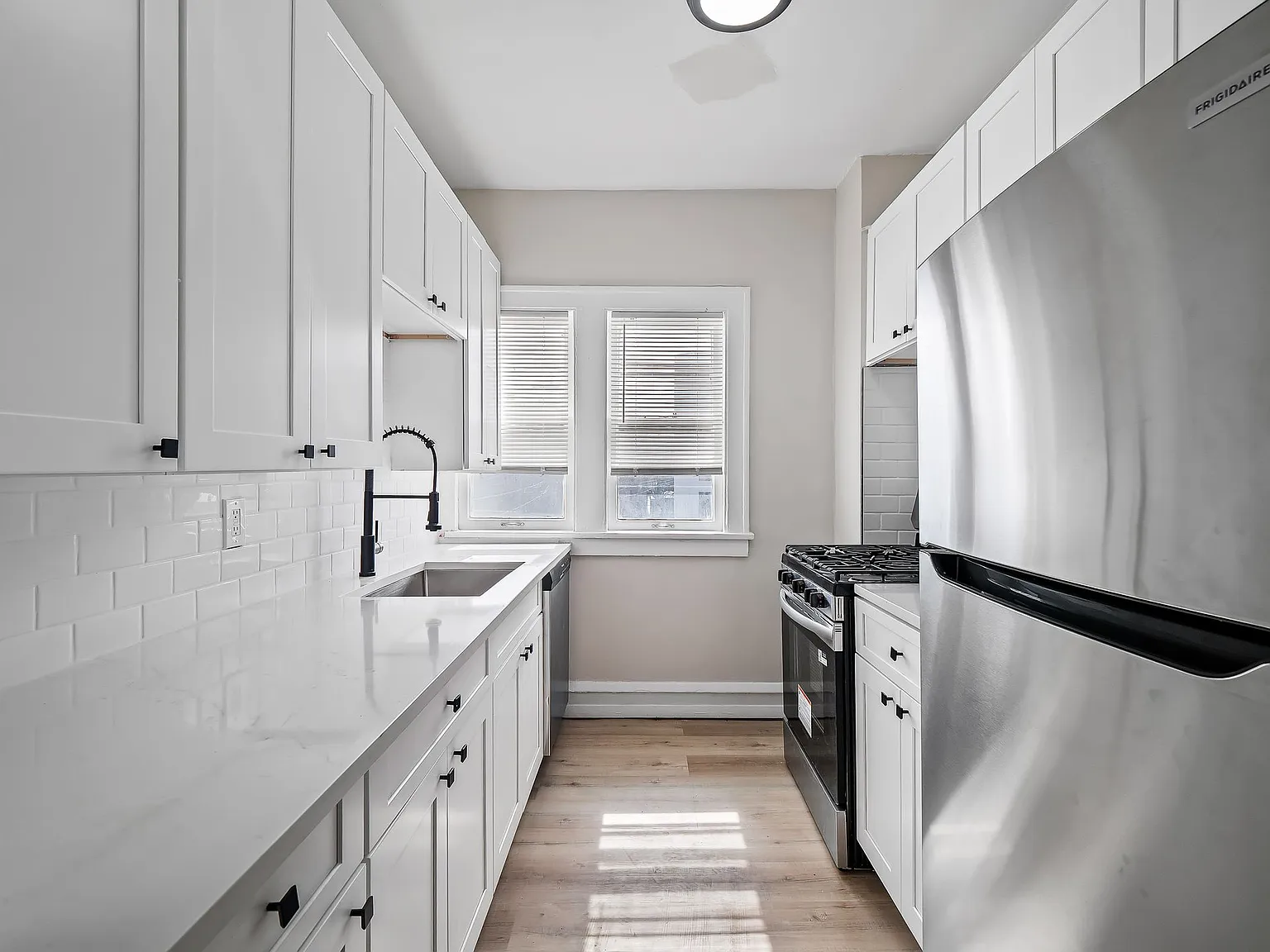 Amara Apartments — Photo 3