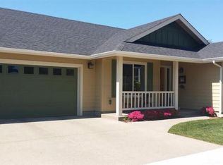 236 SW Leonard St, Grants Pass, OR 97526