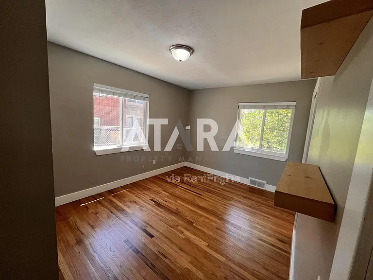 2362 E Bryan Ave — Photo 19