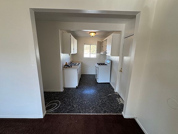 3rd image of 40286 Lincoln St APT E