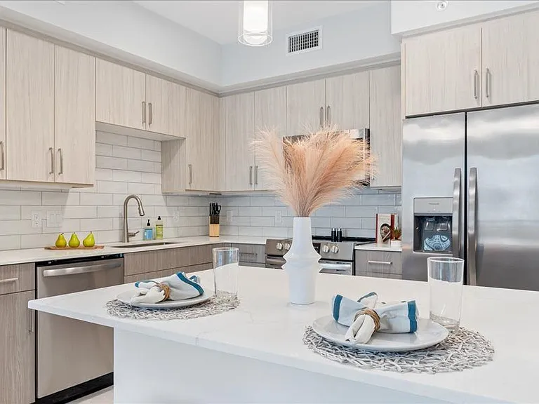 Riverstone Palm Beach — Photo 33