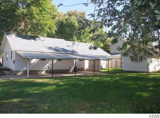 120 5th St SE, Le Mars, IA 51031