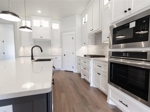 1817 Taines Turn, Norman, OK 73072